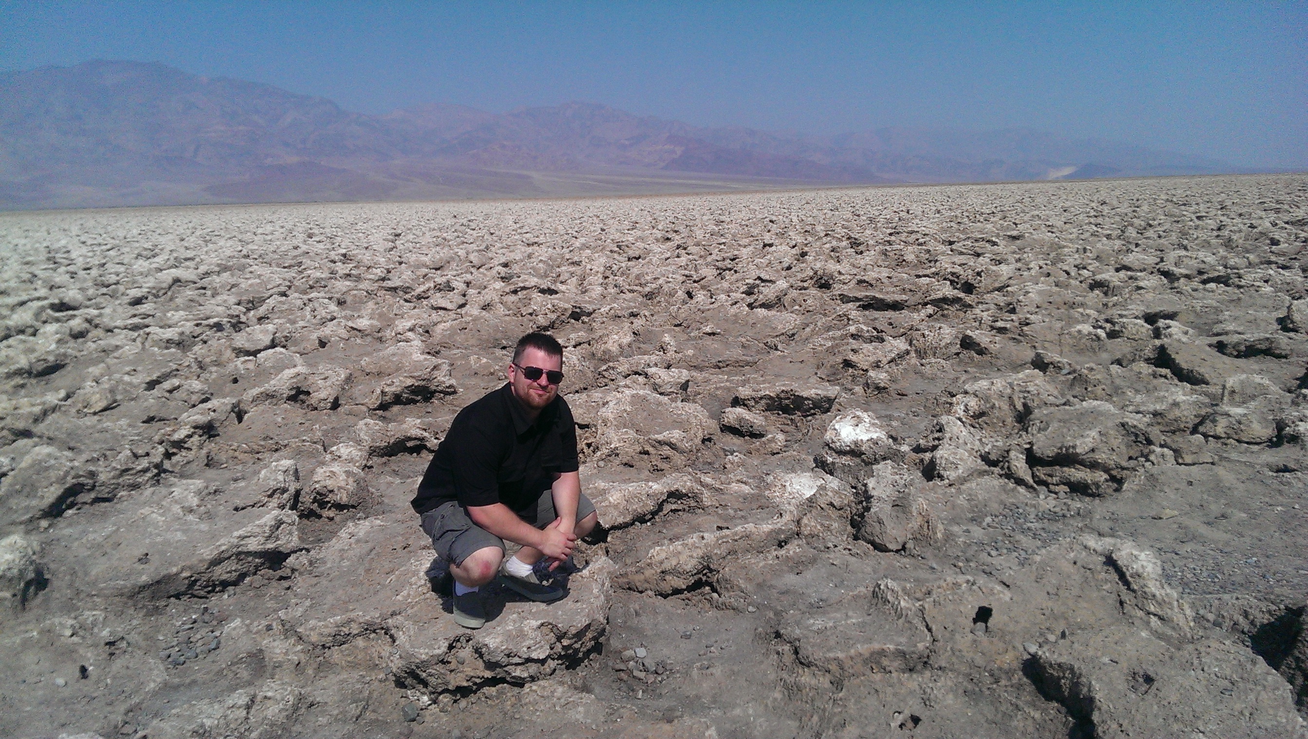 Jaanus Mojave kõrbe Surmaoru soolaväljadel