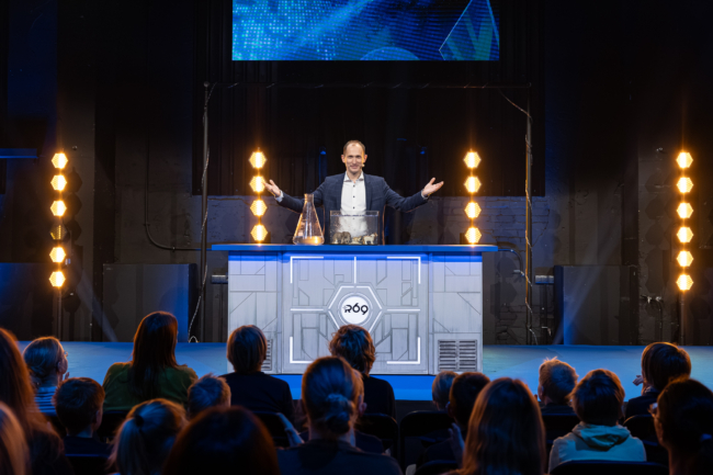 Rakett69_teadusteater_foto_VesilindRakett69