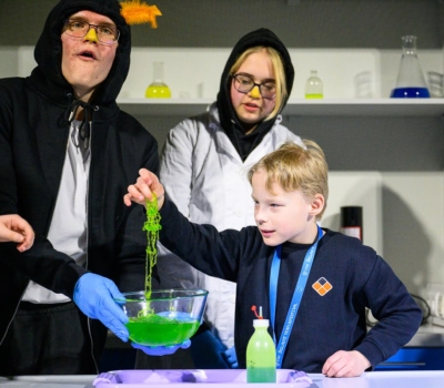 zf_SvenZacek_250408_395